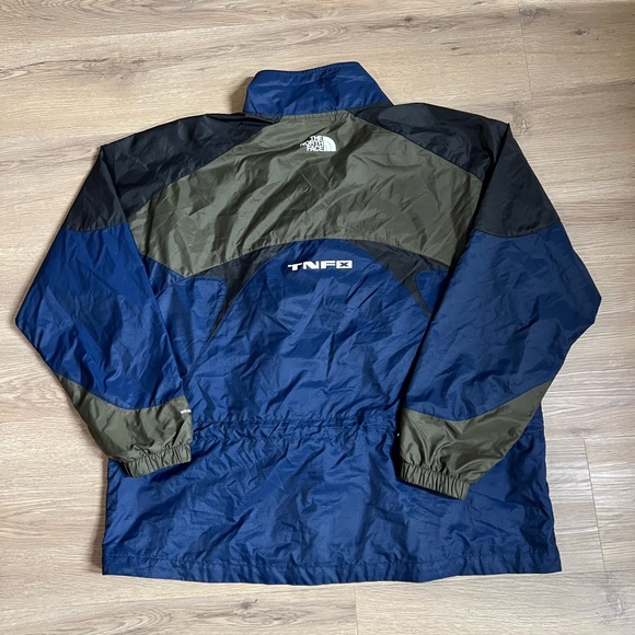 Women’s North Face TNFX Jacket - Picture 5 of 7